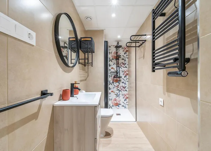 Gala Holidays Center And Apartment *