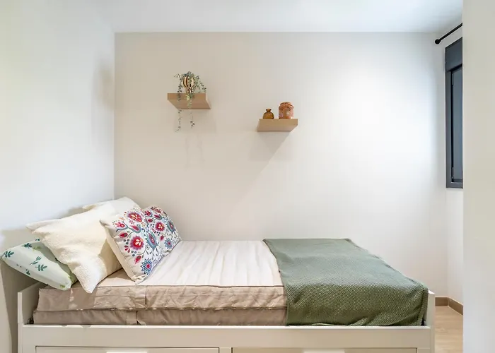 Gala Holidays Center And Apartment *